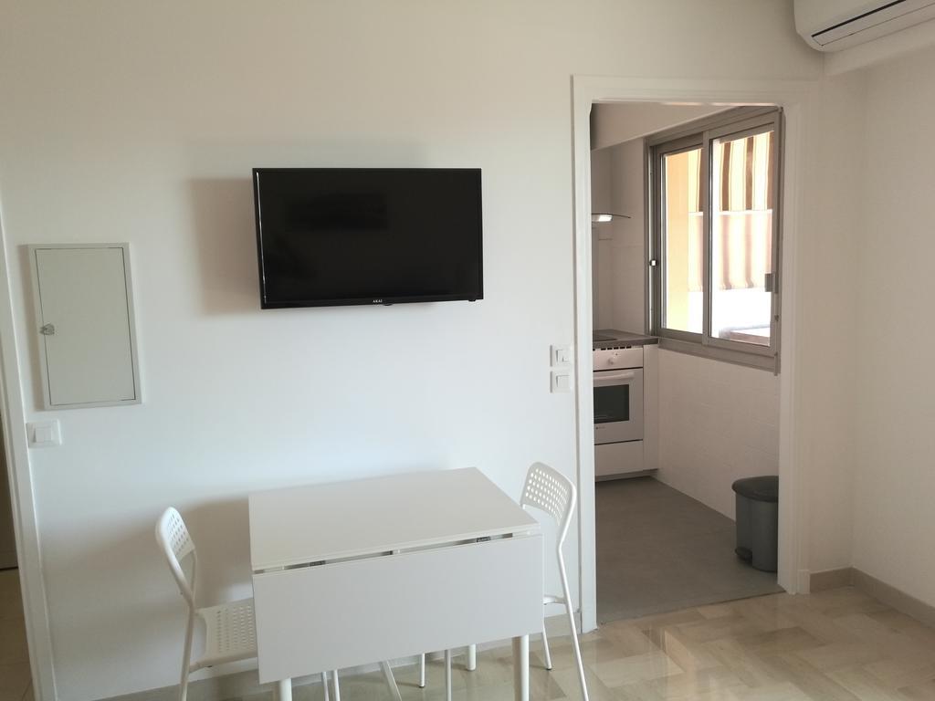 Sea Side Oceanides Apartment Juan-les-Pins Exterior foto